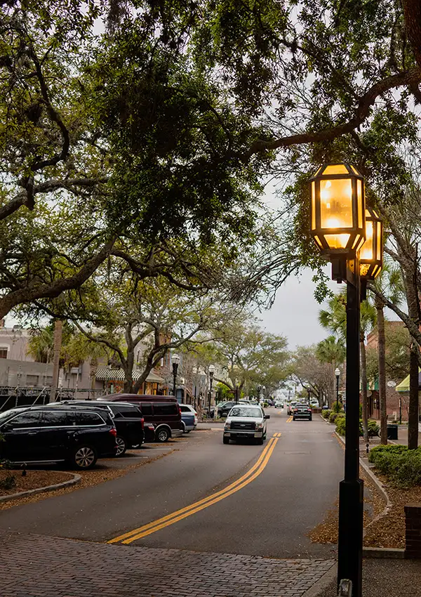 Business and residential window tinting near me Macclenny, Florida.
