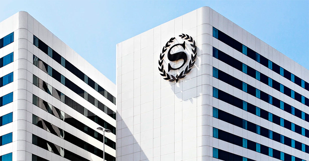 Outside image of the Sheraton Airport Hotel and Conference Center in Amsterdam.